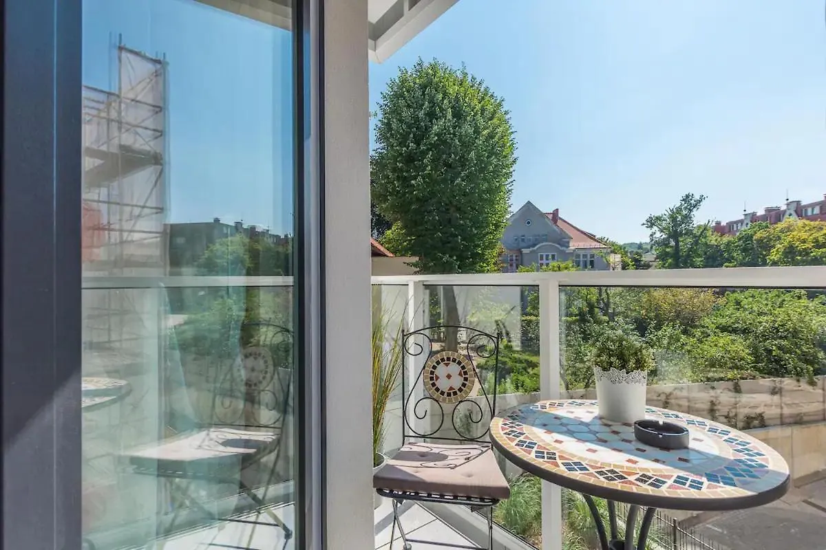 Golden Apartments Gdansk - Cozy Studio - Great Location&Kollotaja