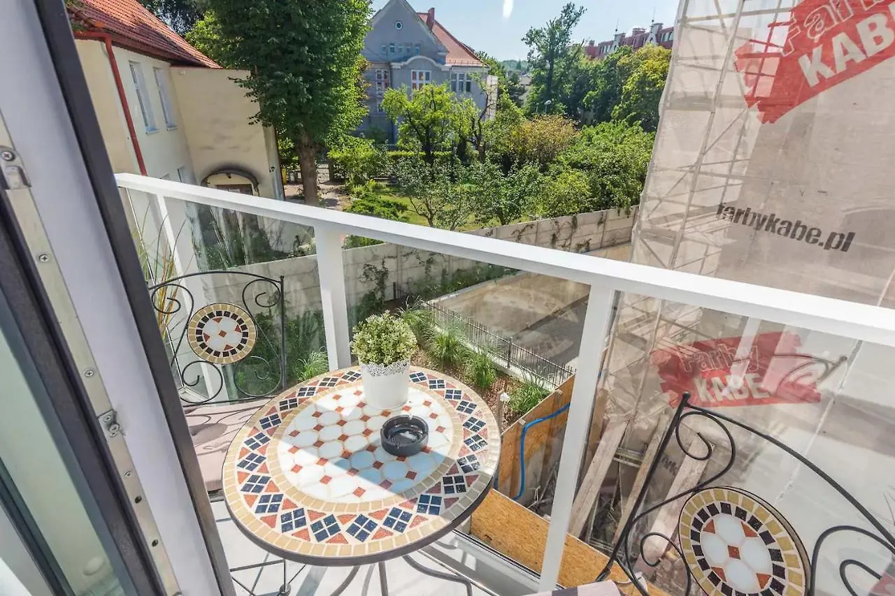 Golden Apartments Gdansk - Cozy Studio - Great Location&Kollotaja 0*,